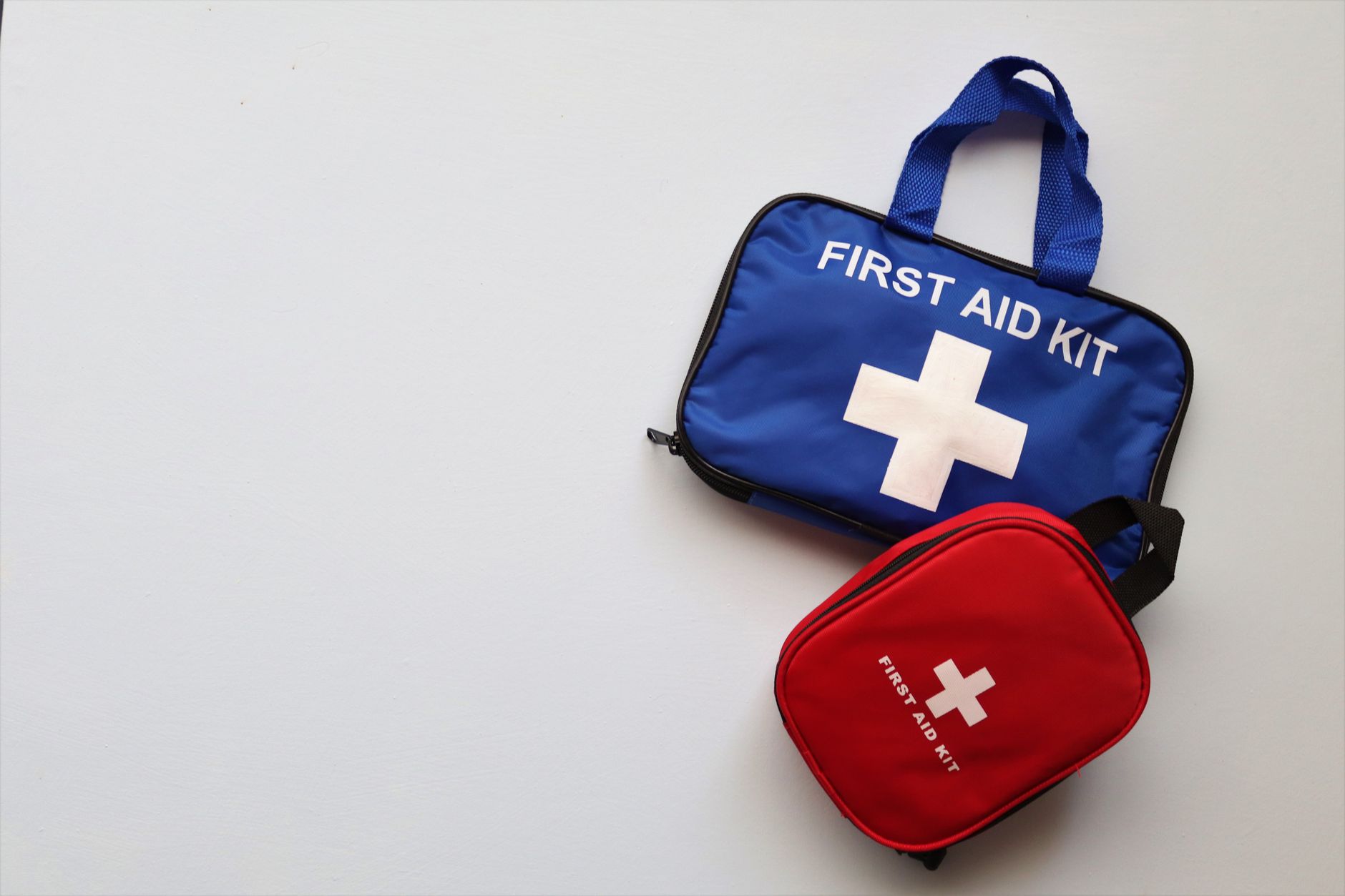 Mini lékárnička pro první pomoc packám